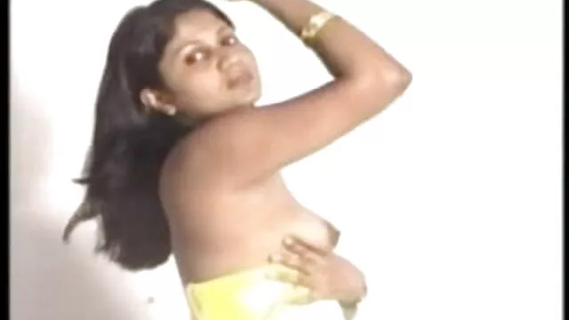 अद्भुत, में, सेक्सी बीएफ फुल मूवी एचडी सफेद शर्ट