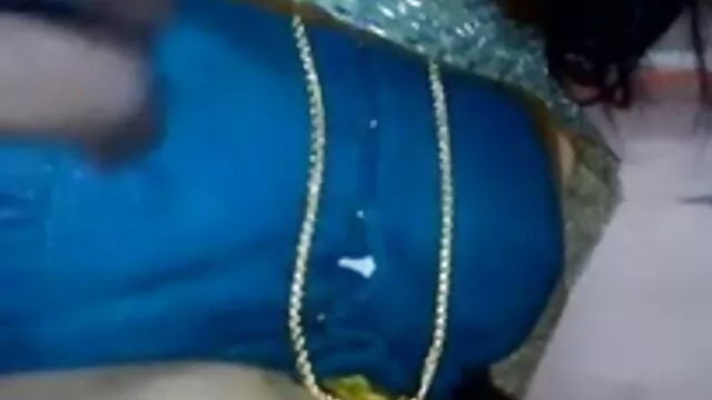 सिंडी एक बड़ा मुर्गा बीएफ मूवी सेक्सी फिल्में लेता है