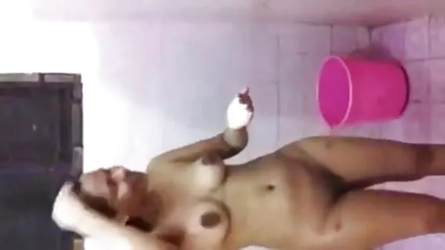 ब्रिटिश दादी हो बीएफ सेक्सी मूवी जाता है उसे जाँघिया गड़बड़