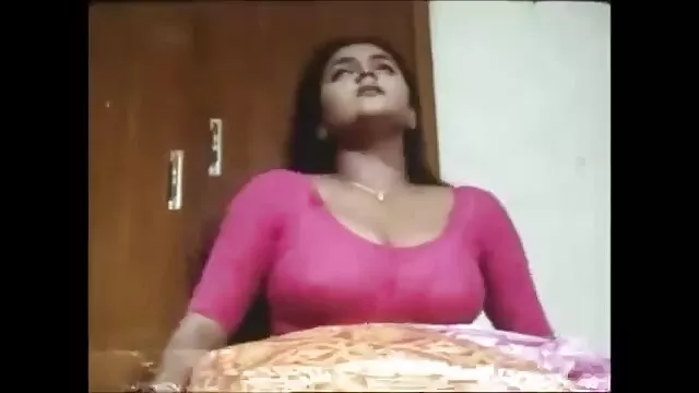 ताओ लेस्बियन हिंदी सेक्सी बीएफ फुल मूवी मालिश
