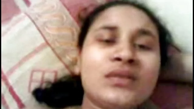 हेनतई किसी न किसी गाने वाली बीएफ मूवी पथपाकर कार्यालय में