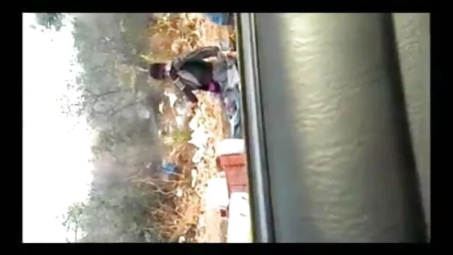 काली लड़की के साथ स्तन और बड़ी लूट भोजपुरी बीएफ सेक्सी मूवी पर कट्टर कास्टिंग