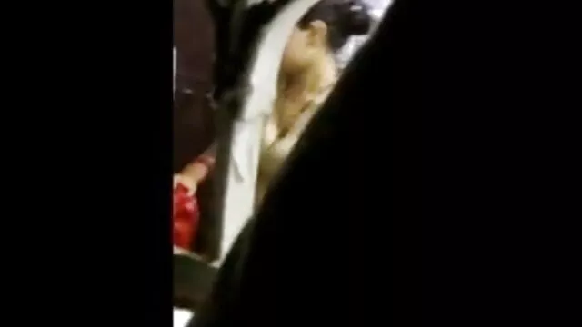 मेरी जीभ, मेरे स्तन और मेरे थूक सेक्सी बीएफ वीडियो में फुल मूवी