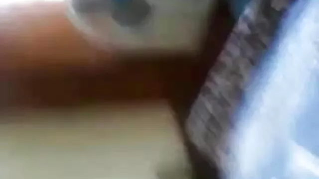 बैंगनी मोज़ा में सेक्सी बीएफ फुल मूवी उसे मुर्गा को पथपाकर