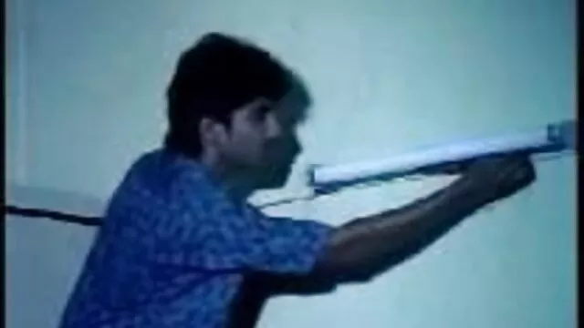 बदसूरत हिंदी में सेक्सी मूवी बीएफ वॉलपेपर - हॉट बेब की बड़ी मोटी मुर्गा जेल से बचने के लिए