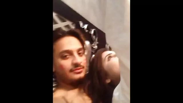 खड़ी बीएफ सेक्सी मूवी बीएफ नर्सों सेरेना के साथ बिल्ली बेकार है