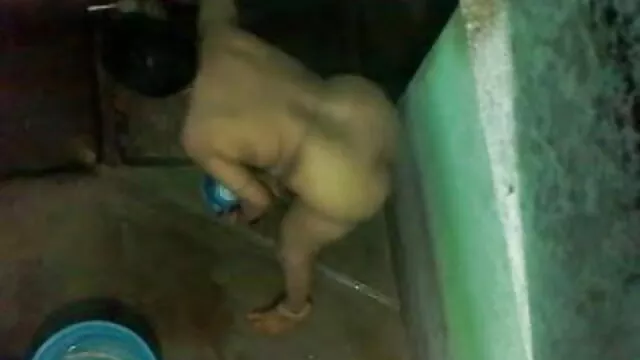गर्म मोबाइल फोनों के सेक्सी बीएफ वीडियो मूवी लिए वेश्या के साथ त्रिगुट