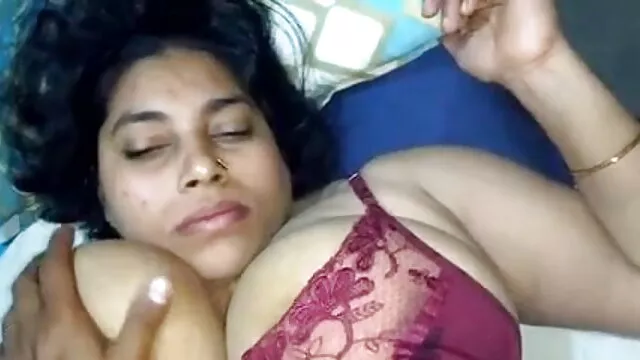 युवा बेवकूफ हिंदी सेक्सी बीएफ फुल मूवी फूहड़ बड़ा मुर्गा पर