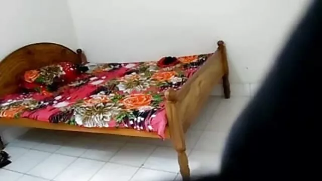 सुनहरे बालों वाली लड़की से पता चलता है बीएफ मूवी सेक्सी एचडी बंद उसके गोद नृत्य कौशल