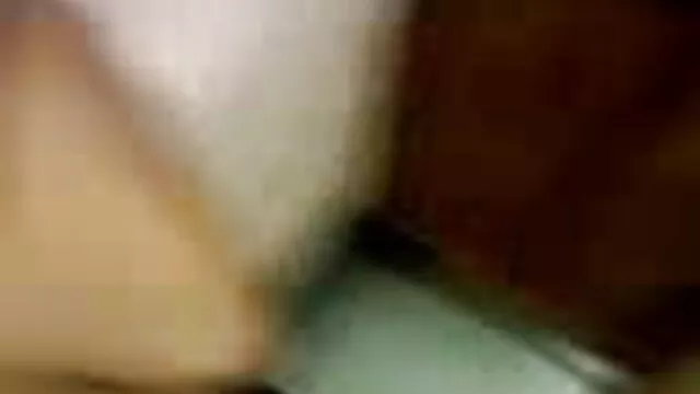 ब्री सींग का बना हुआ और सनी लियोन की सेक्सी मूवी बीएफ अकेला