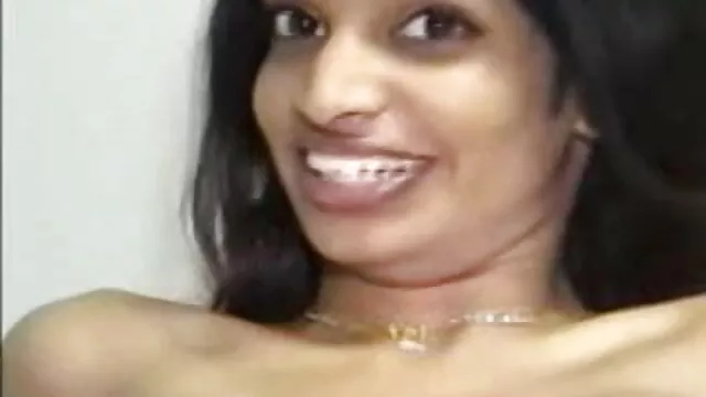भव्य बीएफ सेक्सी मूवी वह स्वच्छ हमलों फिर से