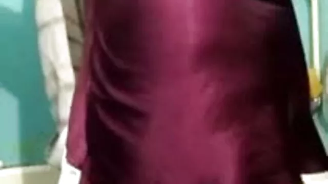 प्यारी बीएफ मूवी सेक्सी और उसके बड़े प्रेमी आराम से मिलता है