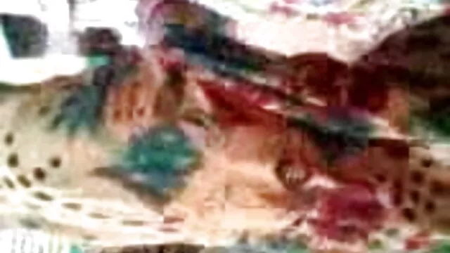 लेता है एक काला मुर्गा बीएफ सेक्सी मूवी फुल एचडी में तेज़