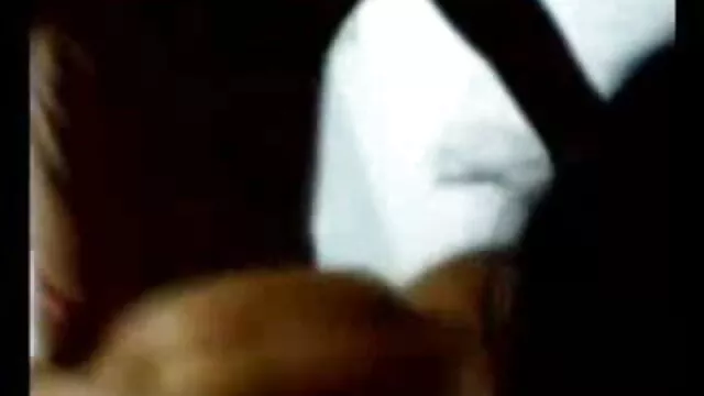 गहरी बीएफ और सेक्सी मूवी ऊतक गुदा मालिश